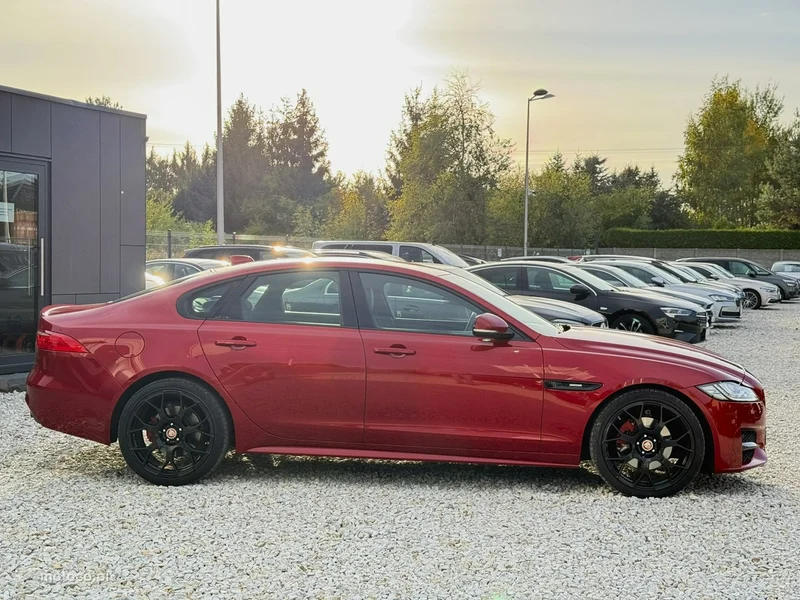 Jaguar XF 13