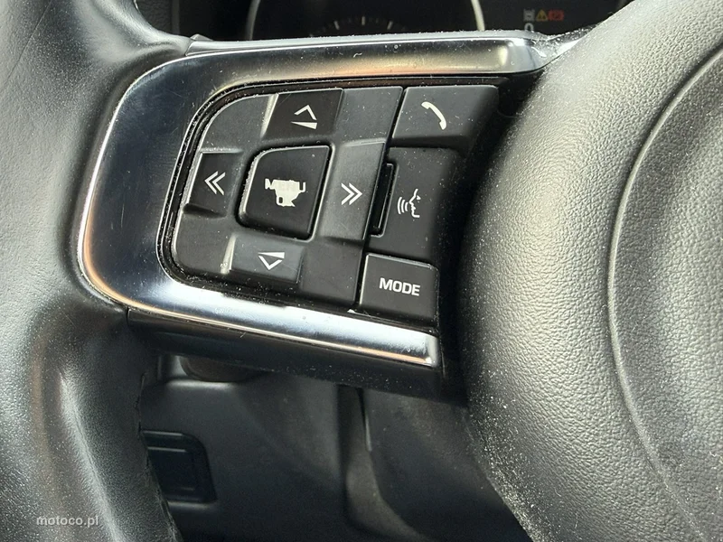 Jaguar XF 21