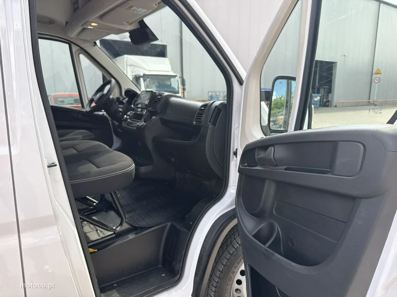 Opel Movano 15