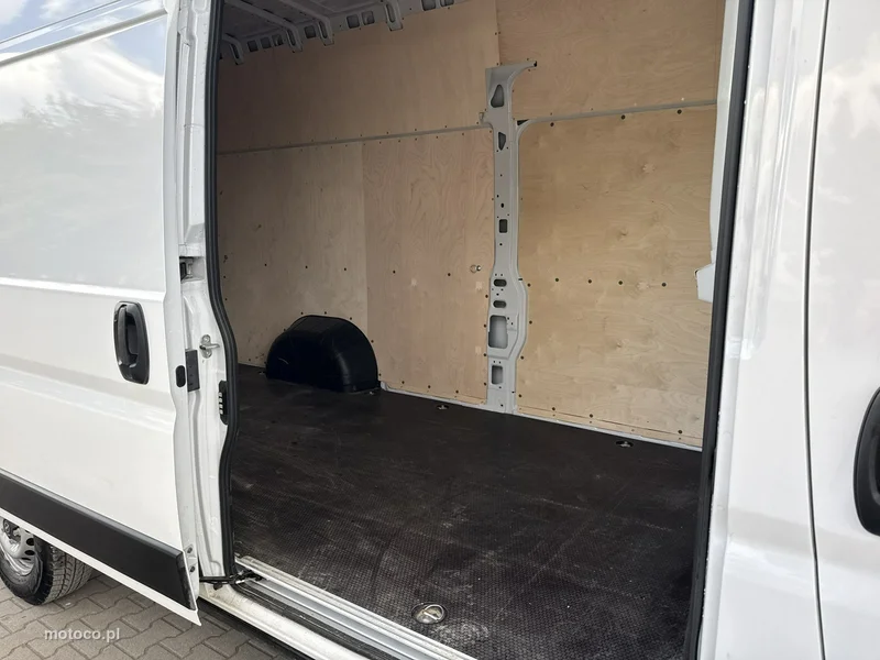 Opel Movano 19