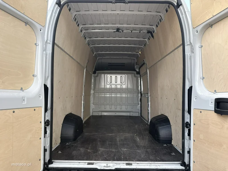 Opel Movano 21
