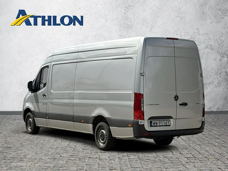 Mercedes-Benz Sprinter 3