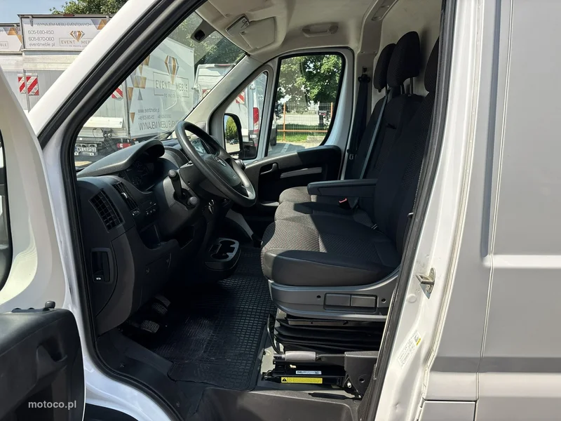 Opel Movano 10