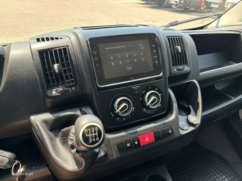 Opel Movano 18