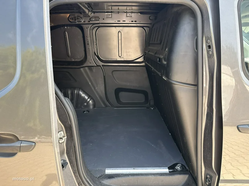 Toyota Proace City 17