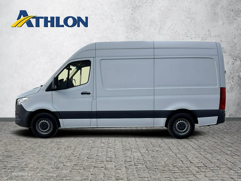 Mercedes-Benz Sprinter 2