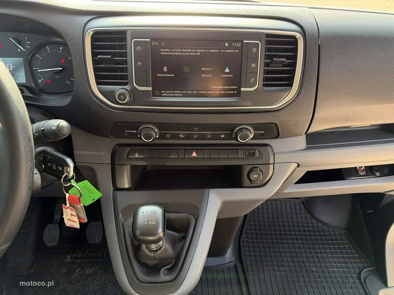 Opel Vivaro 17