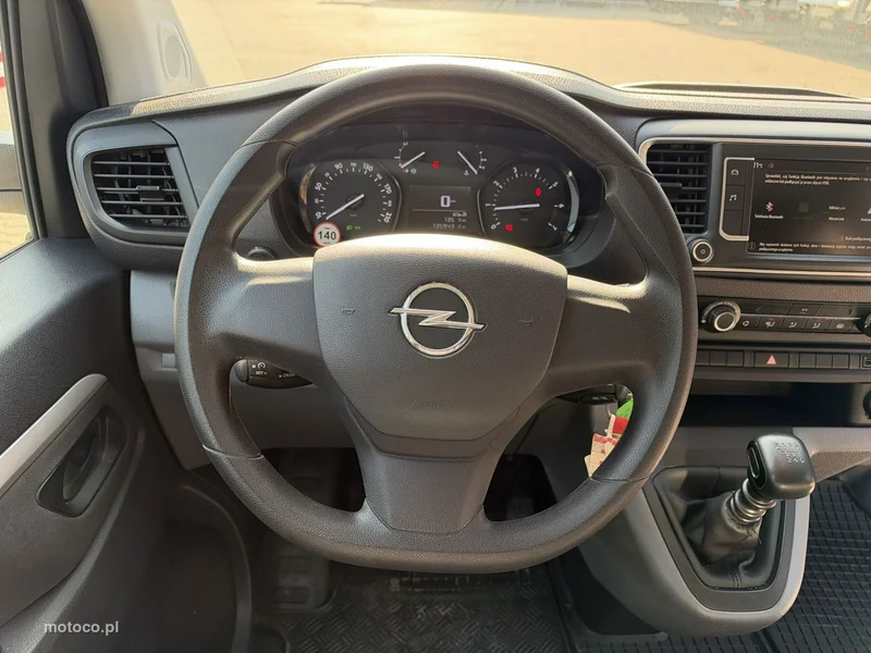 Opel Vivaro 18