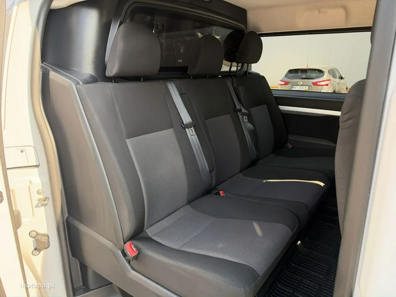 Opel Vivaro 20