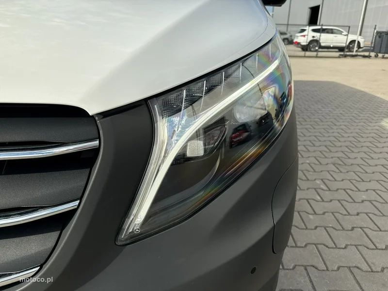 Mercedes-Benz Vito 9