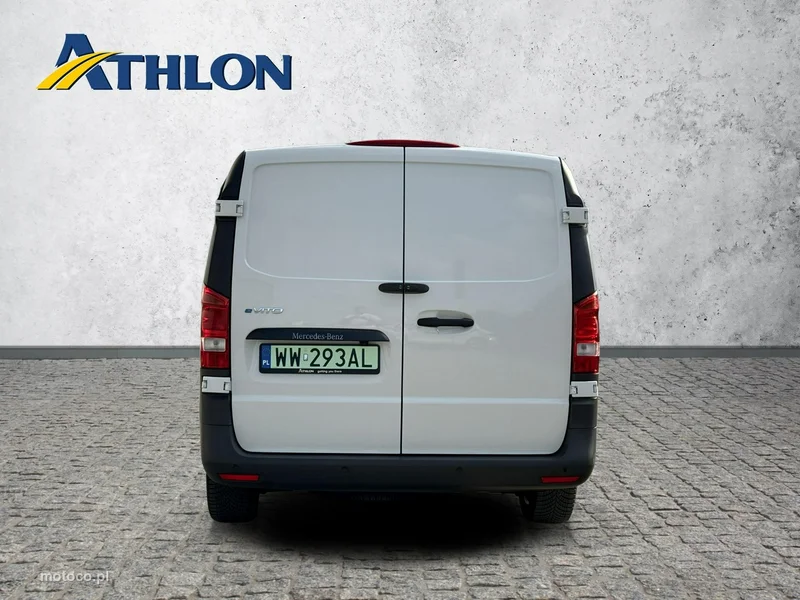 Mercedes-Benz Vito 4