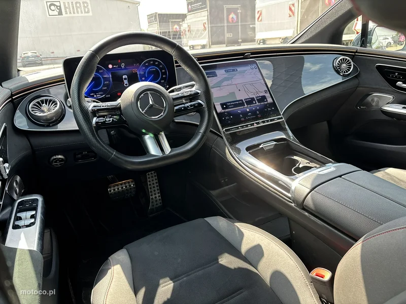 Mercedes-Benz EQE 13