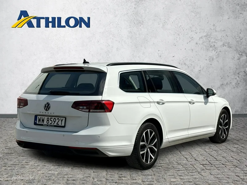 Volkswagen Passat B8 5