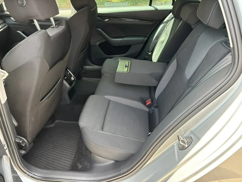 Skoda Octavia IV 13