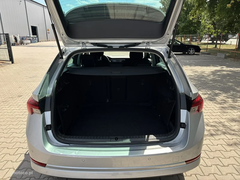 Skoda Octavia IV 14