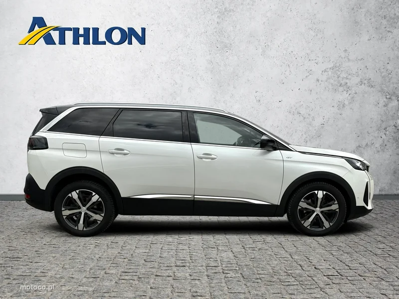 Peugeot 5008 6