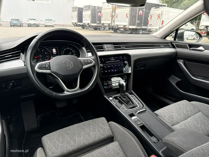 Volkswagen Passat B8 13