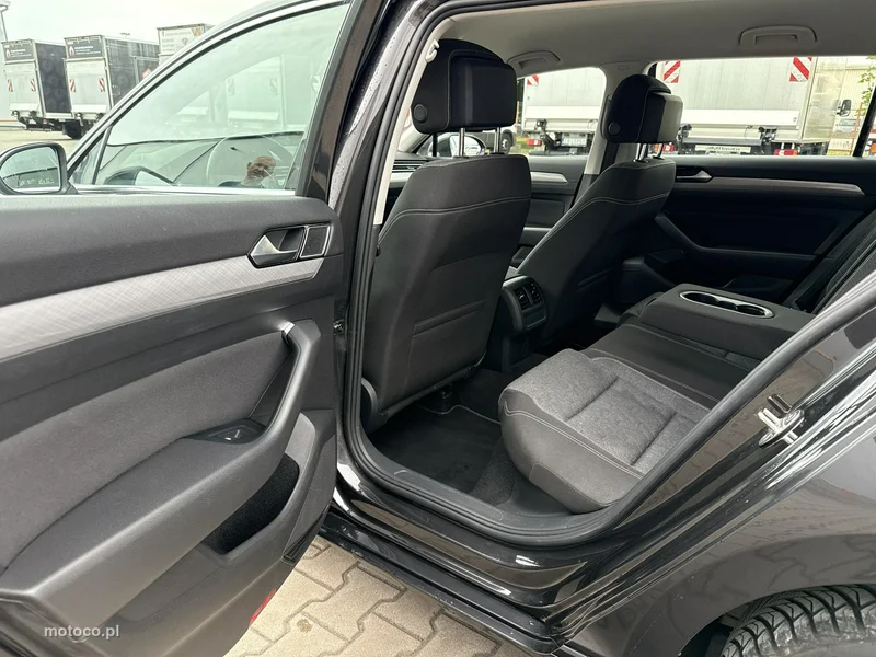 Volkswagen Passat B8 14