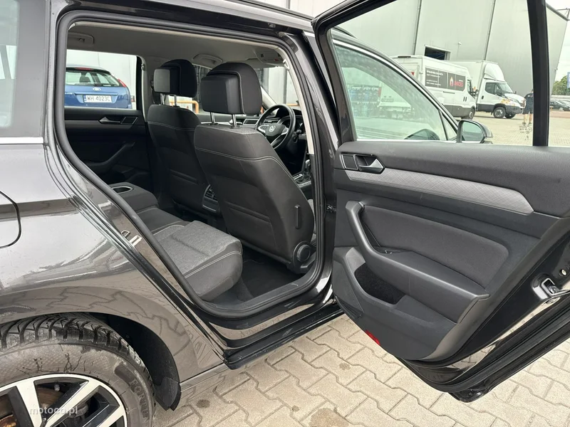 Volkswagen Passat B8 17