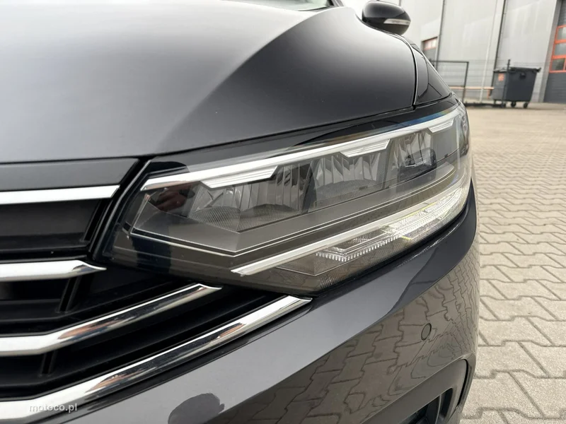 Volkswagen Passat B8 9