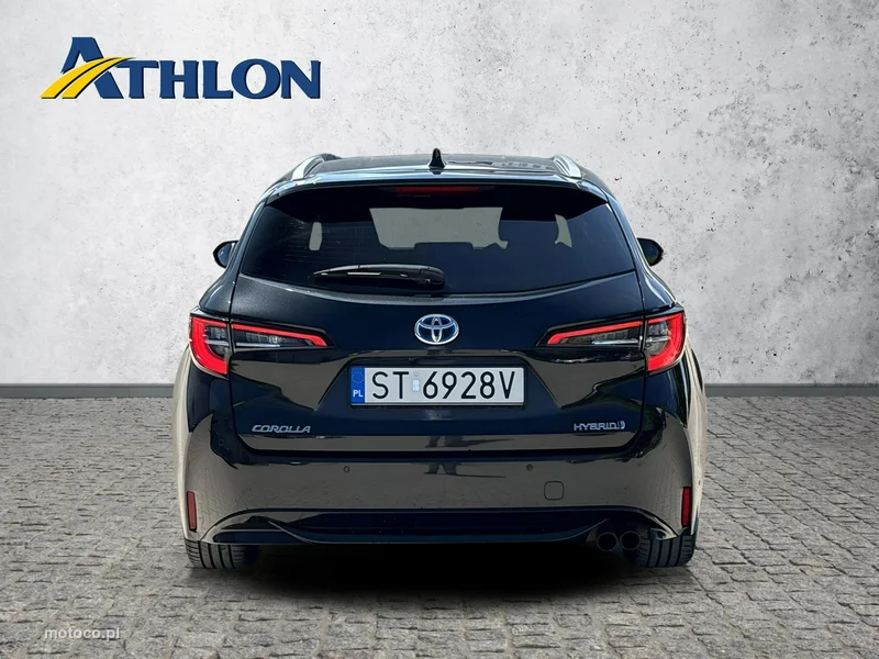 Toyota Corolla E210 4