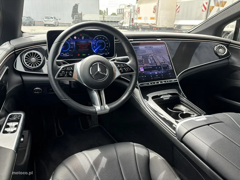 Mercedes-Benz EQE 12