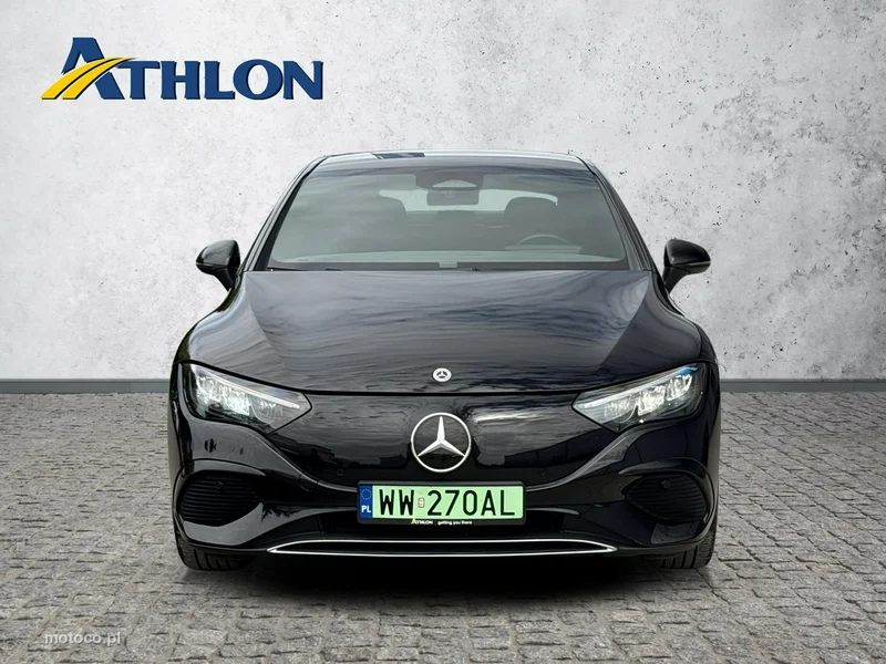 Mercedes-Benz EQE 8