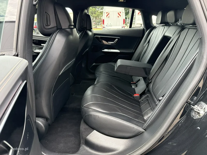 Mercedes-Benz EQE 15