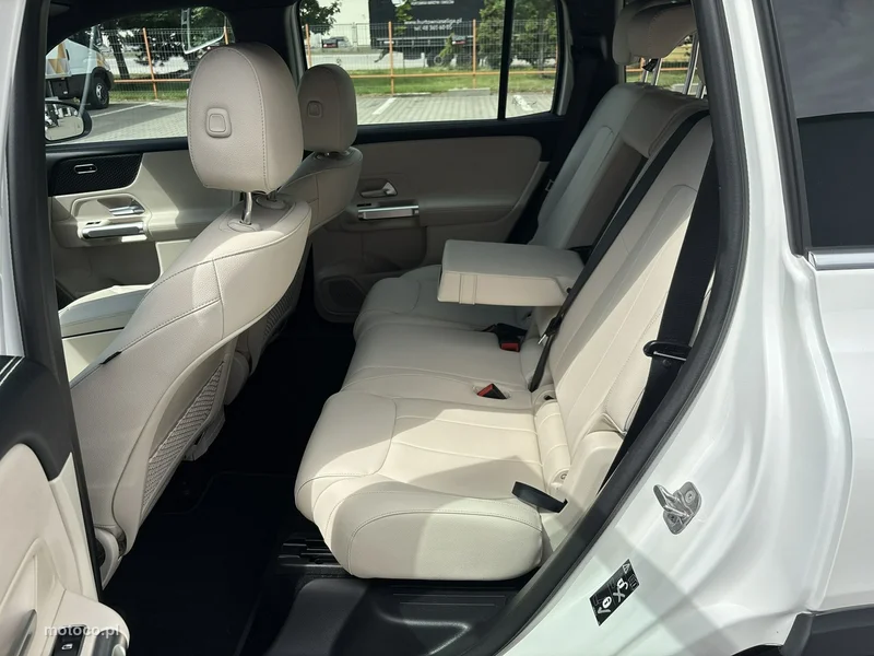 Mercedes-Benz EQB 19
