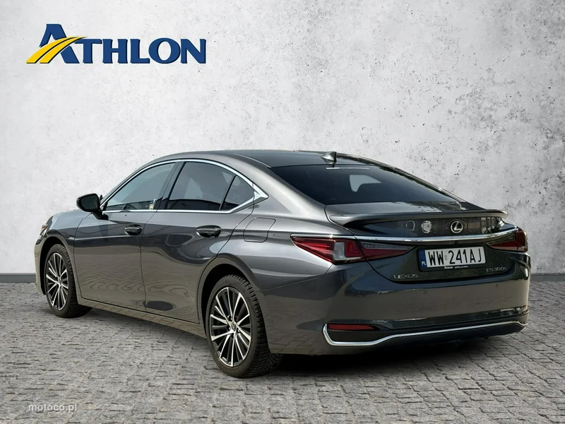 Lexus ES300 3