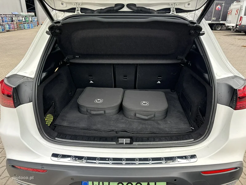 Mercedes-Benz EQA 21