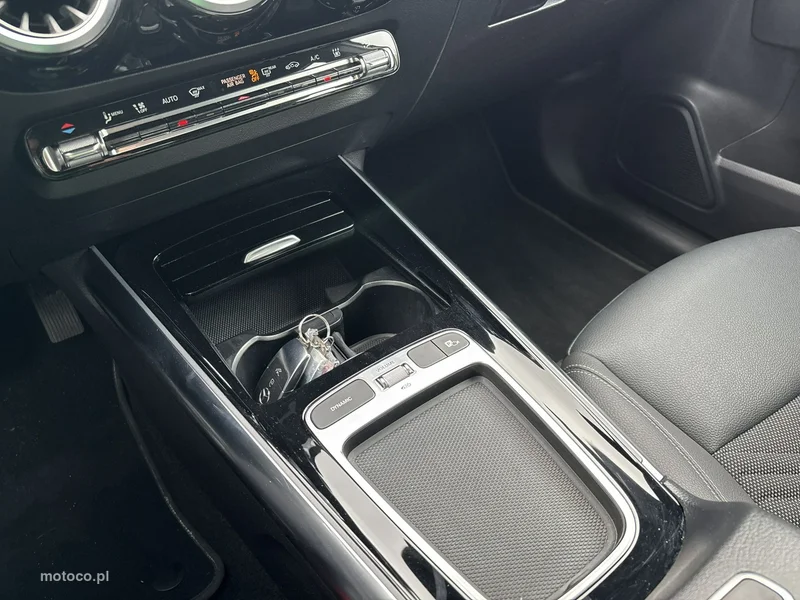 Mercedes-Benz EQA 26