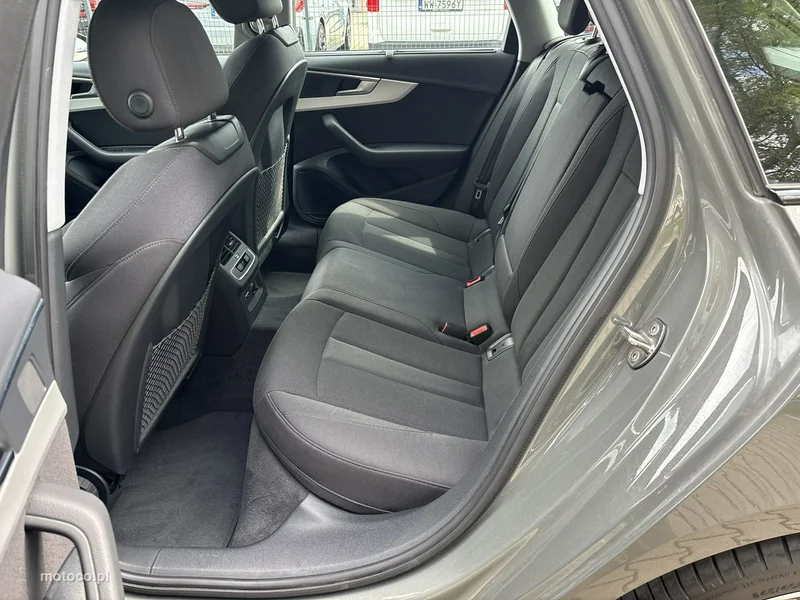Audi A4 B9 14