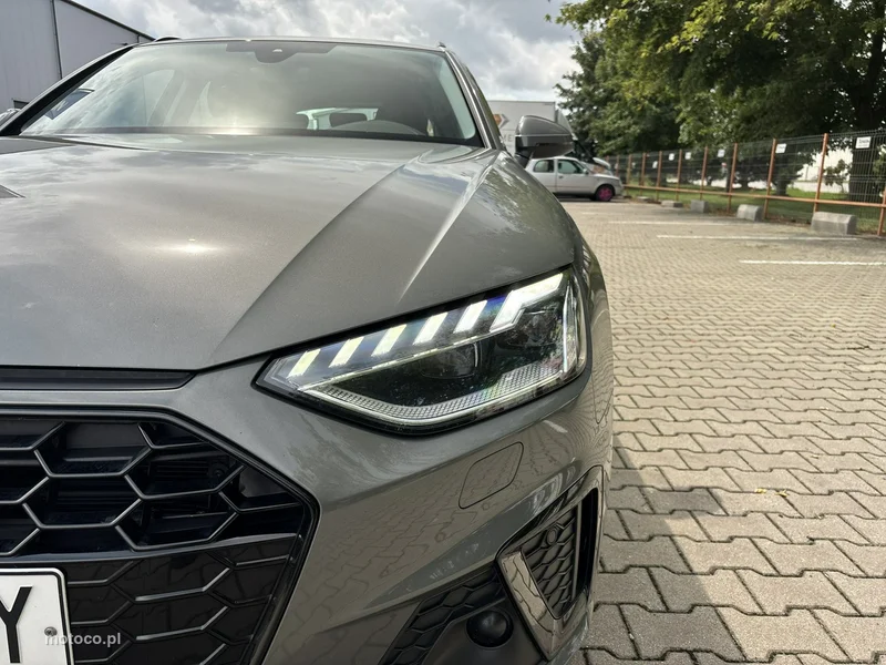 Audi A4 B9 9