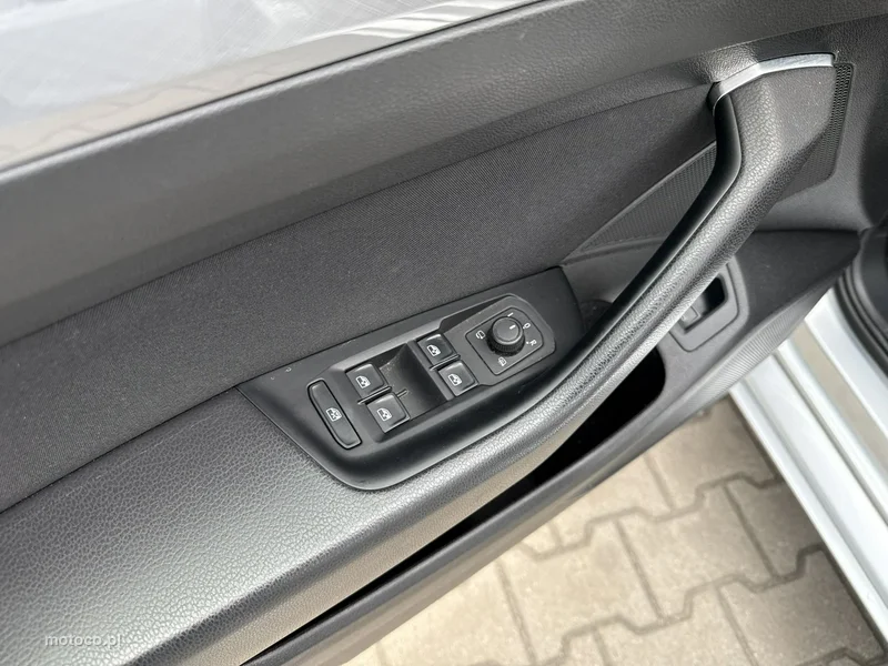 Volkswagen Passat B8 12