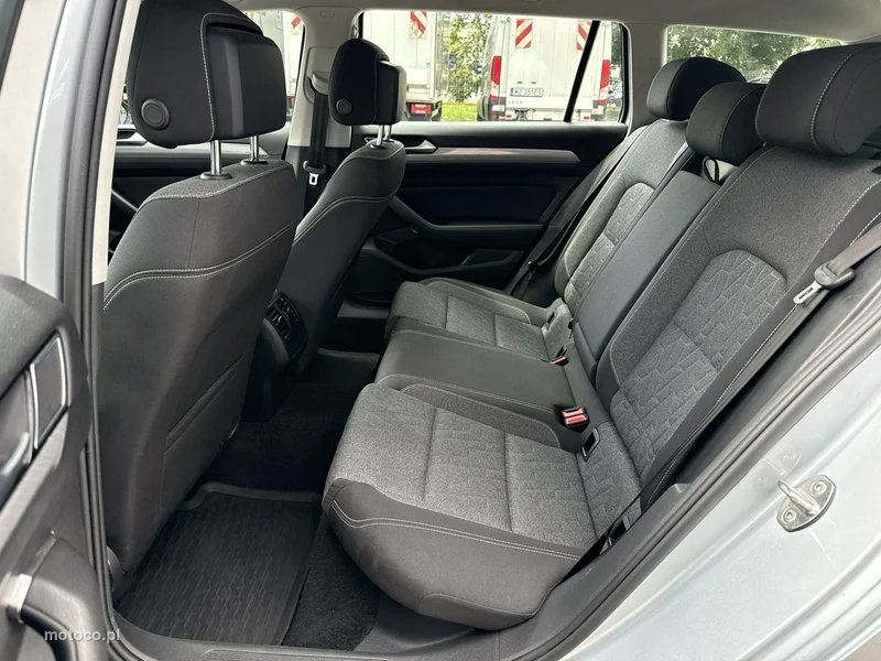 Volkswagen Passat B8 15