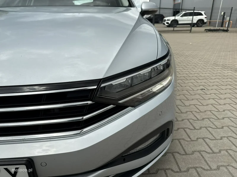 Volkswagen Passat B8 9