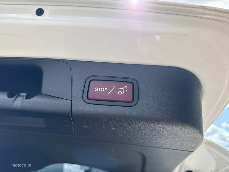 Mercedes-Benz EQB 17