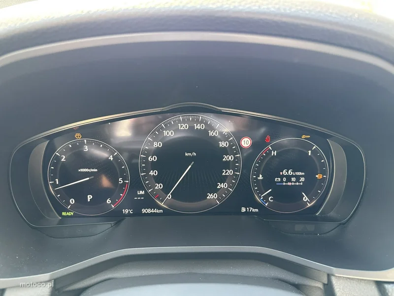 Mazda CX-60 28
