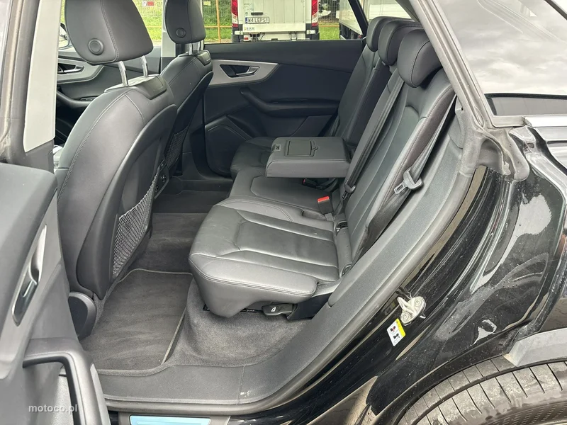 Audi Q8 4M 19
