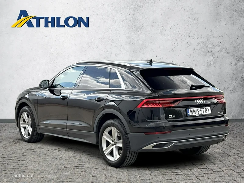Audi Q8 4M 3