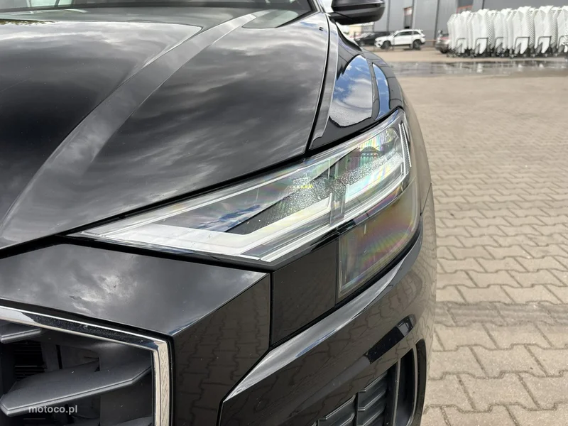 Audi Q8 4M 9
