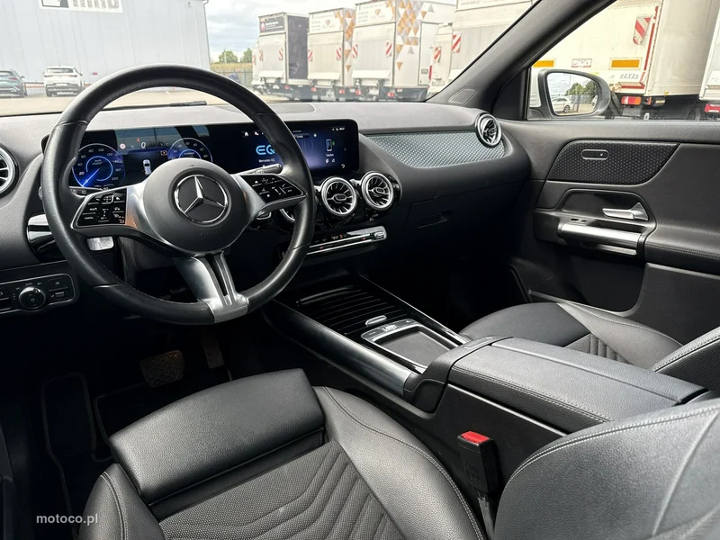 Mercedes-Benz EQA 13