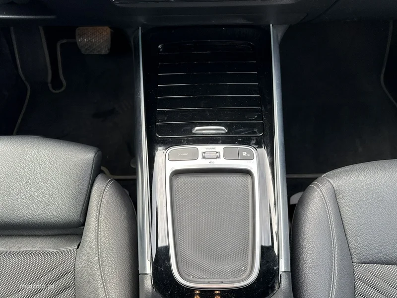 Mercedes-Benz EQA 25