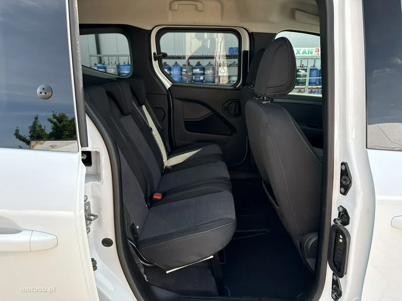 Mercedes-Benz T 180 d 15