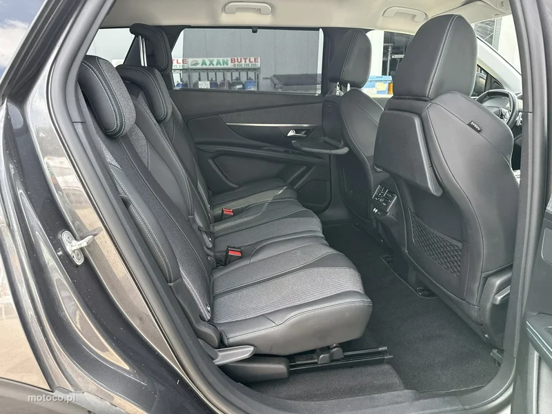 Peugeot 5008 18