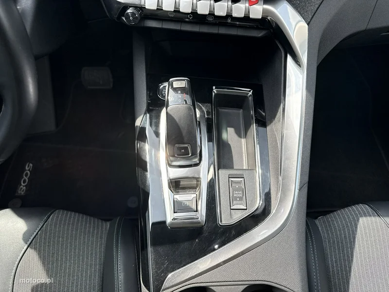 Peugeot 5008 24