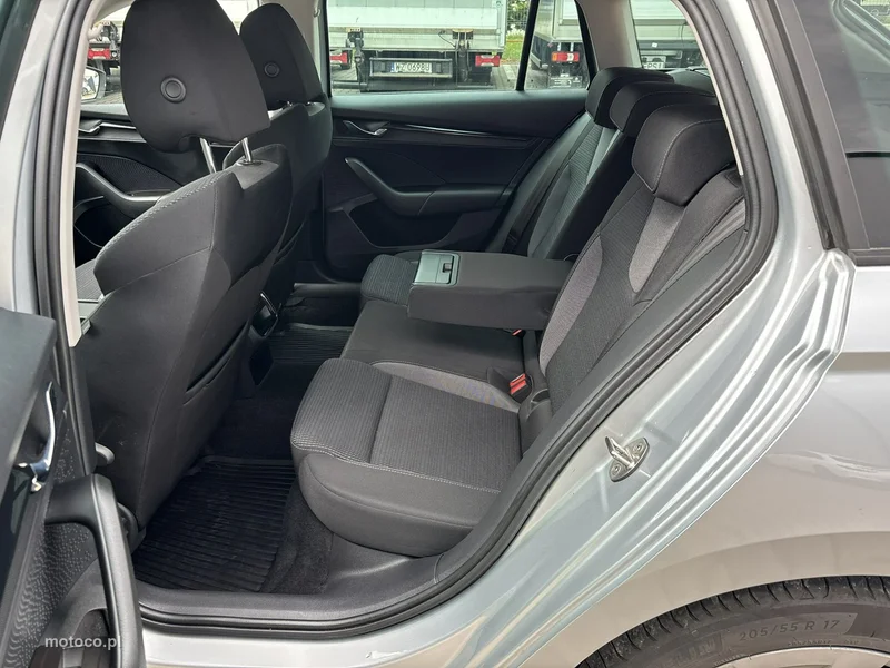 Skoda Octavia IV 19