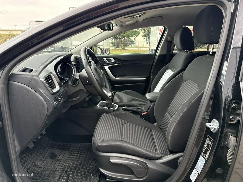 Kia XCeed 11