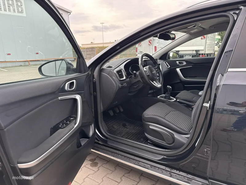 Kia XCeed 10